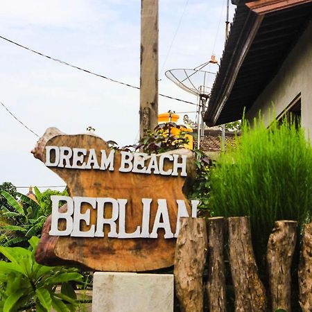 Dream Beach Berlian レンボンガン島 エクステリア 写真
